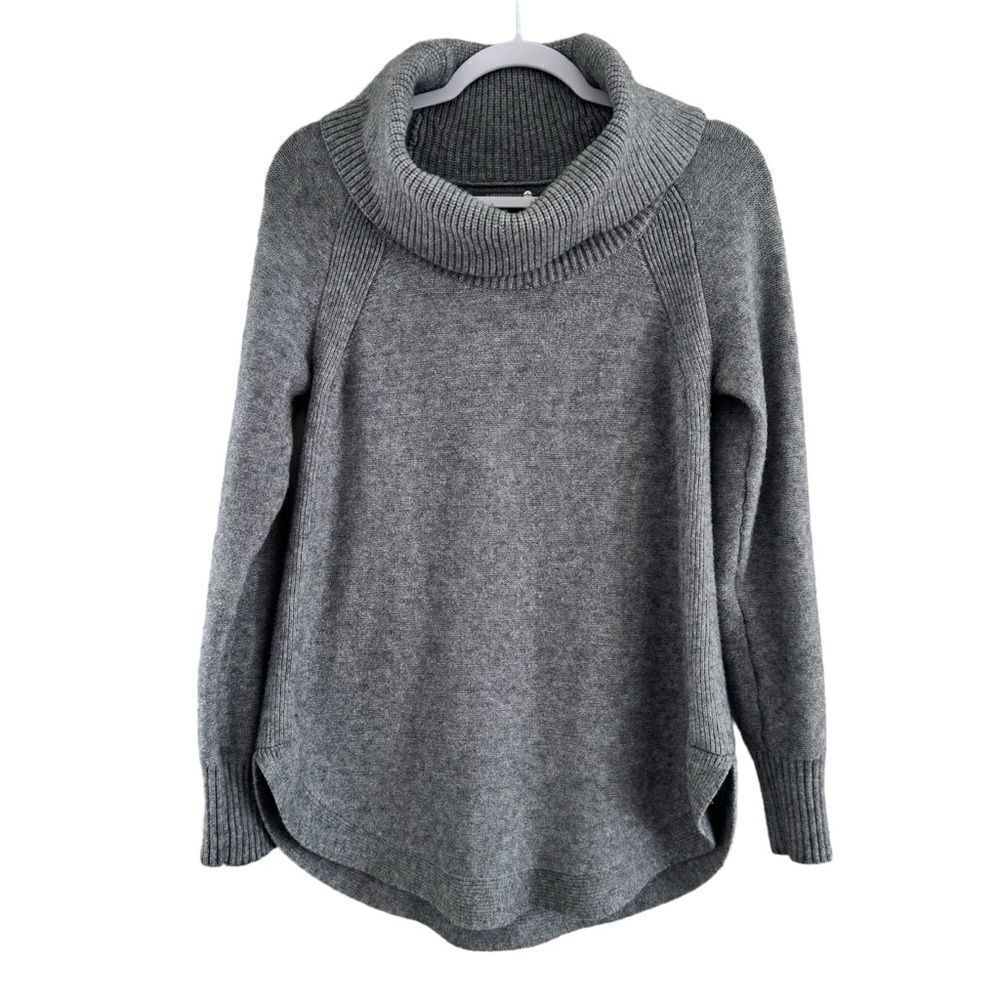 By Anthropologie Ribbed Cowl Neck Gray Knit Sweater Women’s M